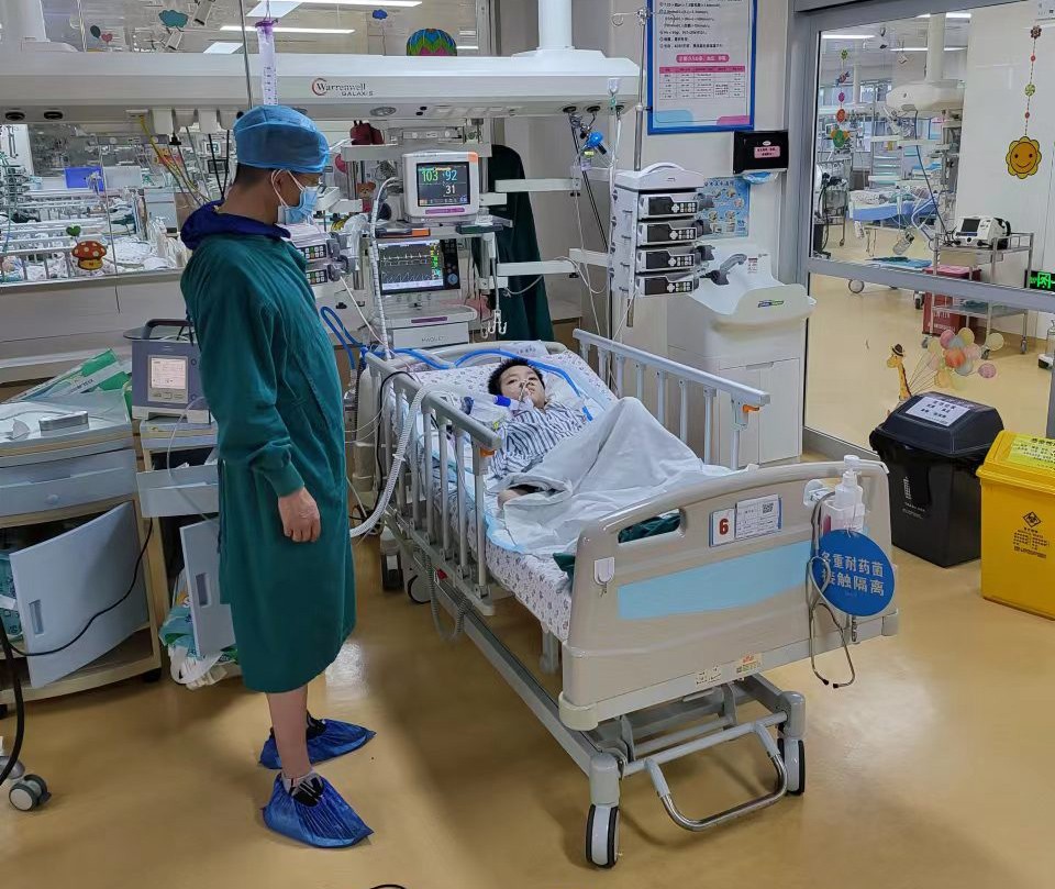 衡阳跨省救护车出租公司